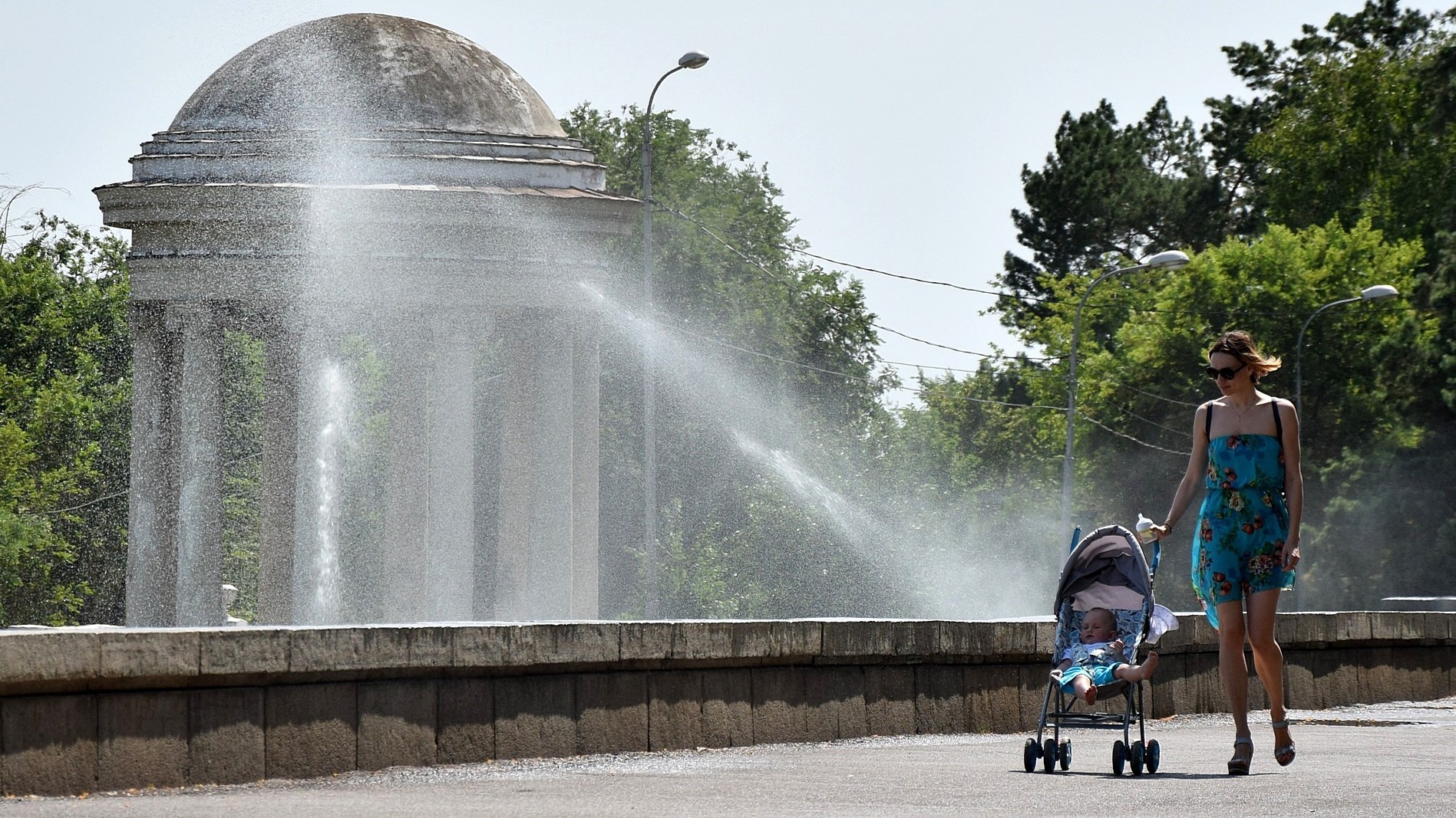 Строители фонтанов в Комсомольске-на-Амуре сохраняют «боевой настрой»
